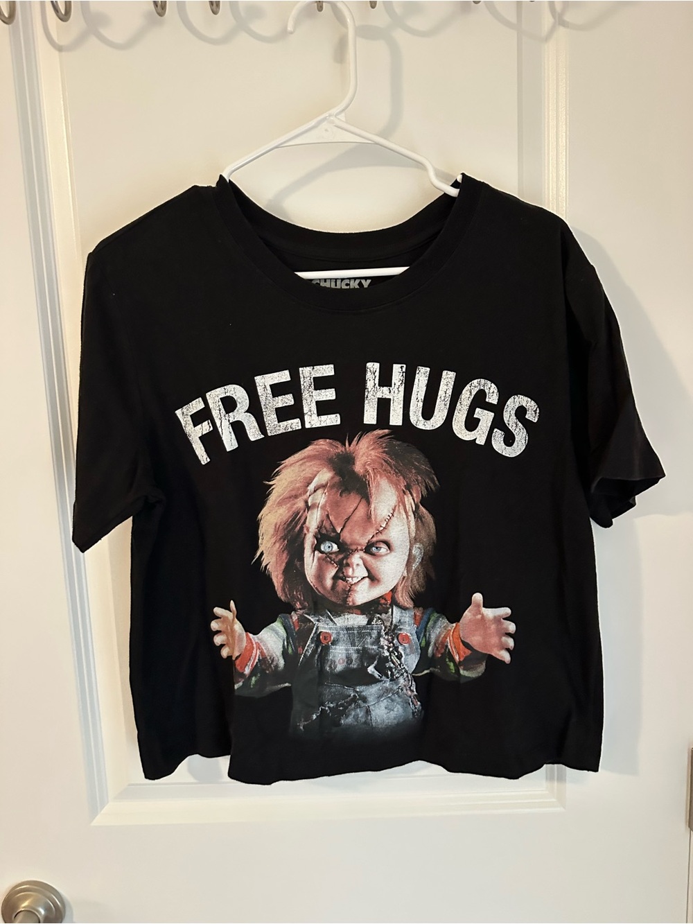 Chucky Free Hugs Graphic Crop Tee - Black
